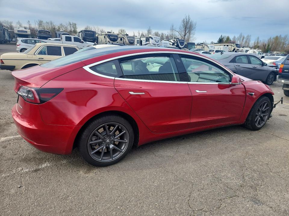 2020 Tesla Model 3 მანქანა იყიდება აუქციონზე, vin: 5YJ3E1EB3LF600290, აუქციონის ნომერი: 46499936