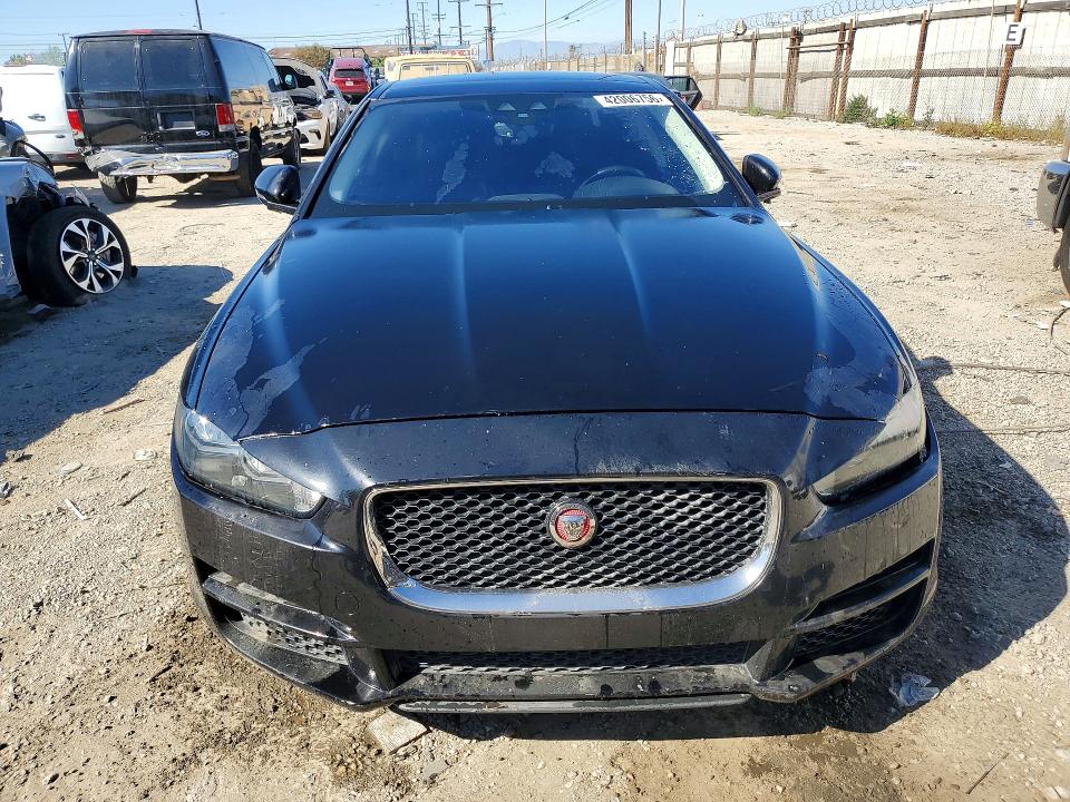 Продажа на аукционе авто 2019 Jaguar Xe, vin: SAJAS4FX0KCP52732, номер лота: 42006756