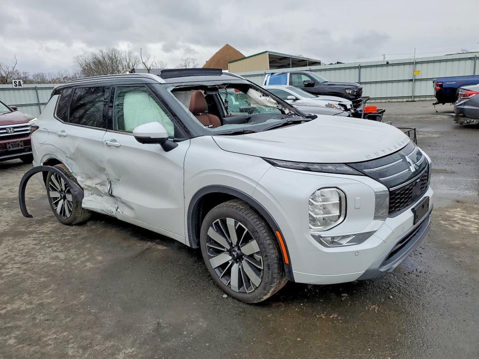 Продаж на аукціоні авто 2025 Mitsubishi Outlander, vin: JA4J4WA86SZ036736, номер лоту: 46008576