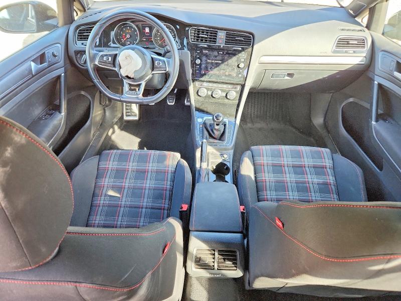 41946236 :رقم المزاد ، 3VW5T7AU3KM005889 vin ، 2019 Volkswagen Gti مزاد بيع
