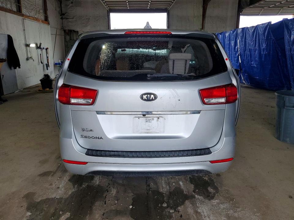78211665 :رقم المزاد ، KNDMA5C13G6102500 vin ، 2016 Kia Sedona مزاد بيع