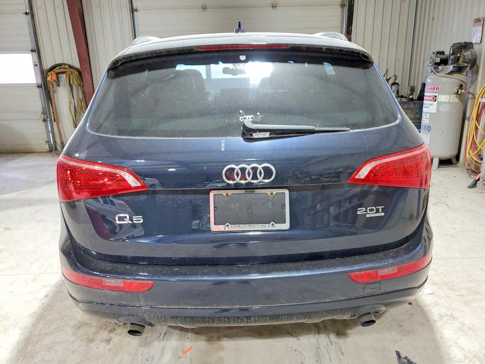 45884356 :رقم المزاد ، WA1LFAFP6BA023330 vin ، 2011 Audi Q5 مزاد بيع