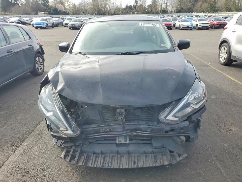 76963765 :رقم المزاد ، 3N1AB7AP8HY371396 vin ، 2017 Nissan Sentra مزاد بيع