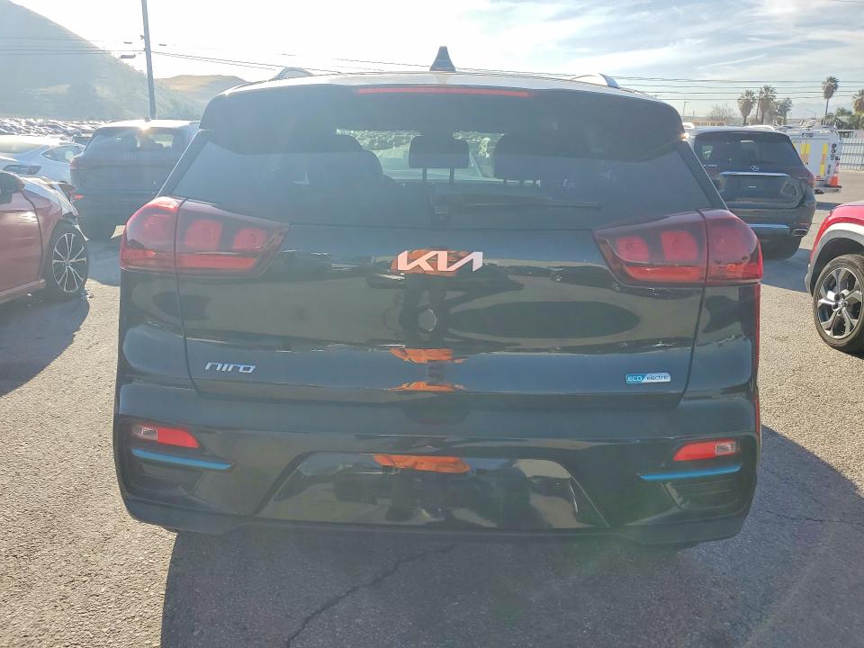 2022 Kia Niro მანქანა იყიდება აუქციონზე, vin: KNDCC3LG3N5149186, აუქციონის ნომერი: 77790015