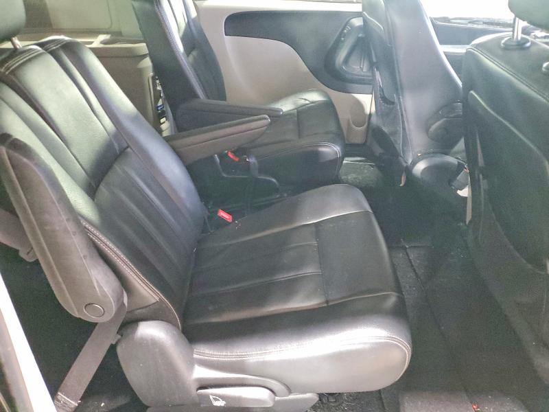 46620796 :رقم المزاد ، 2C4RC1BGXGR297163 vin ، 2016 Chrysler Town & Country مزاد بيع