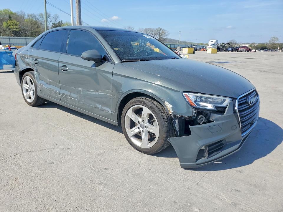 Продаж на аукціоні авто 2017 Audi A3, vin: WAUAUGFF6H1030622, номер лоту: 47460756