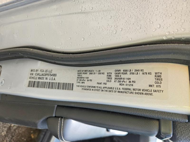 Продаж на аукціоні авто 2023 Jeep Grand Cherokee, vin: 1C4RJJAG8P8754989, номер лоту: 45612396