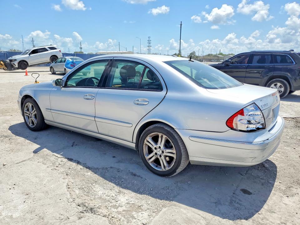 47629646 :رقم المزاد ، WDBUF87J86X203052 vin ، 2006 Mercedes-benz E مزاد بيع