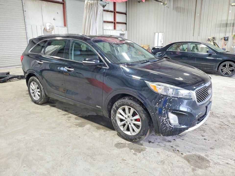 Продажа на аукционе авто 2018 Kia Sorento, vin: 5XYPKDA58JG413547, номер лота: 41787496