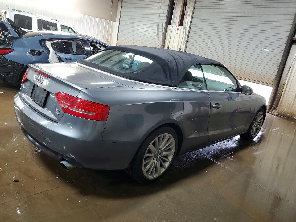 Продажа на аукционе авто 2012 Audi A5, vin: WAULFAFH4CN000666, номер лота: 46556626