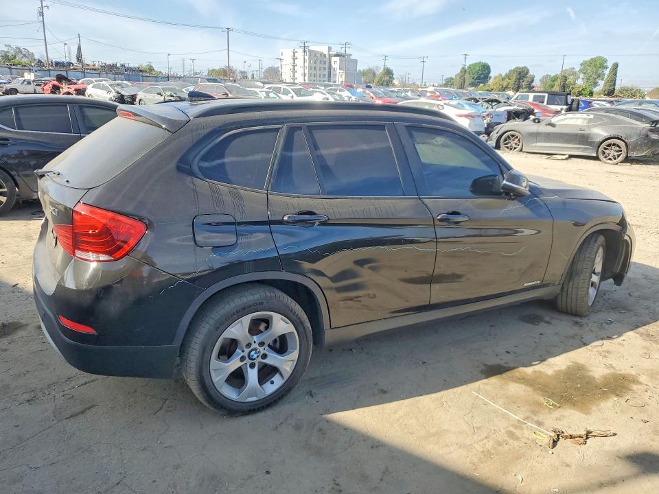 79562995 :رقم المزاد ، WBAVM1C59EVW56471 vin ، 2014 Bmw X1 مزاد بيع