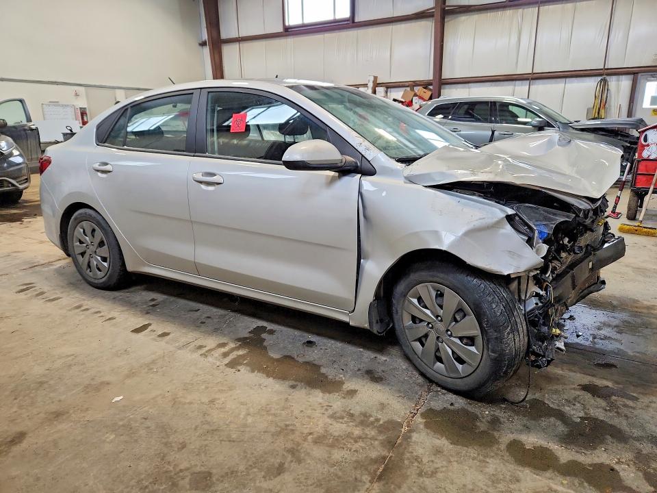 77878205 :رقم المزاد ، 3KPA24AD8LE327961 vin ، 2020 Kia Rio مزاد بيع