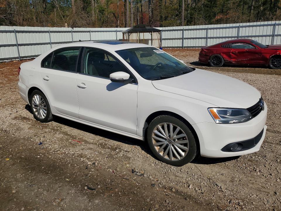 2012 Volkswagen Jetta მანქანა იყიდება აუქციონზე, vin: 3VWLP7AJ5CM320339, აუქციონის ნომერი: 45929026