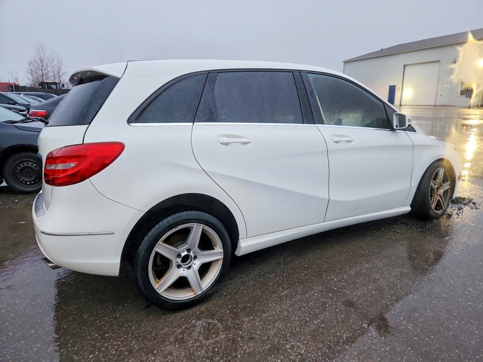 Aukcja sprzedaży 2013 Mercedes Benz B250, vin: WDDMH4EB6DJ125764, numer aukcji: 48107216