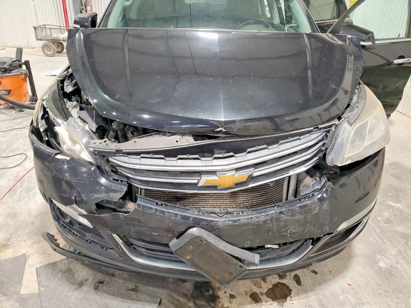 46110196 :رقم المزاد ، 1GNKVHKD7FJ232579 vin ، 2015 Chevrolet Traverse مزاد بيع