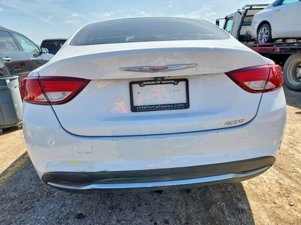 48120716 :رقم المزاد ، 1C3CCCAB9FN652749 vin ، 2015 Chrysler 200 مزاد بيع