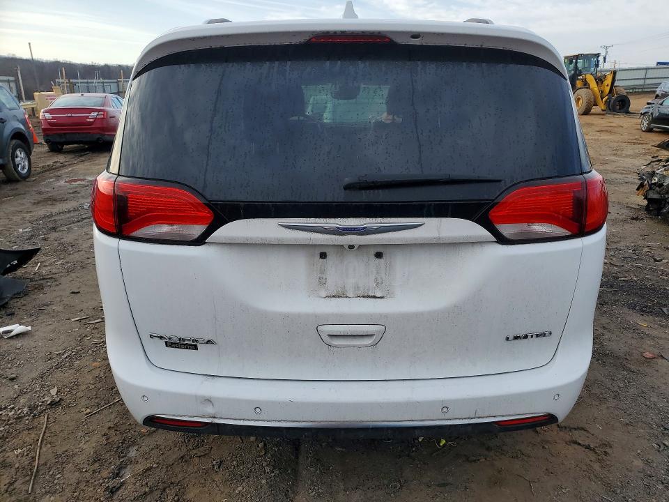 79229985 :رقم المزاد ، 2C4RC1GG8JR226396 vin ، 2018 Chrysler Pacifica مزاد بيع