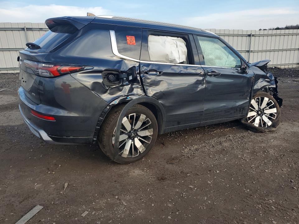 Продаж на аукціоні авто 2025 Mitsubishi Outlander, vin: JA4J4WA81SZ023229, номер лоту: 79842335