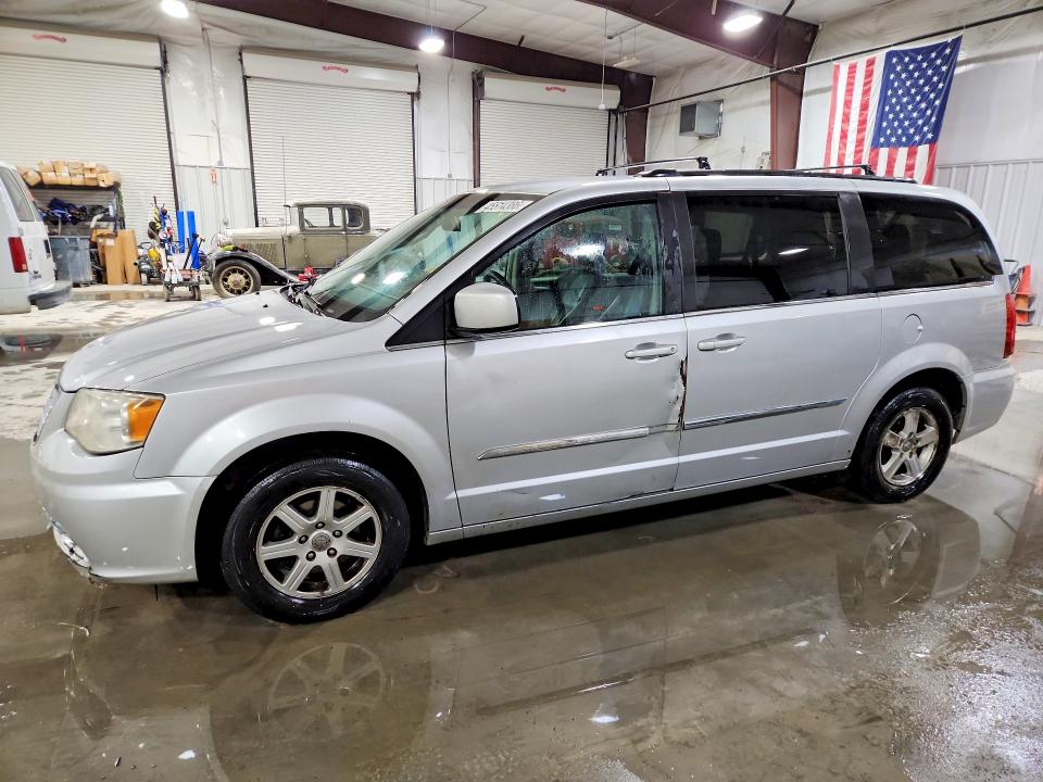 Auction sale of the 2012 Chrysler Town & Country, vin: 2C4RC1BGXCR215359, lot number: 45514386
