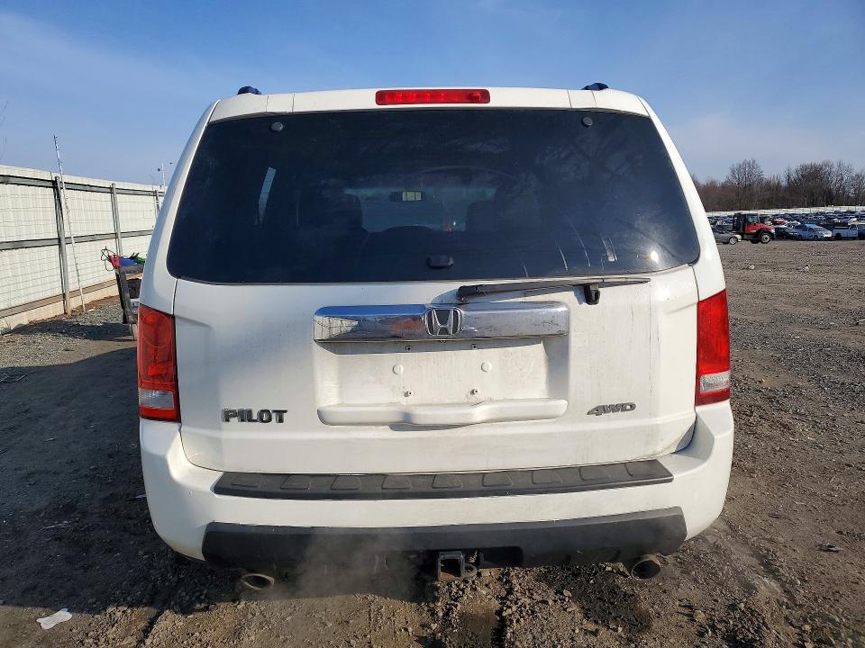 2015 Honda Pilot მანქანა იყიდება აუქციონზე, vin: 5FNYF4H77FB009220, აუქციონის ნომერი: 46114816