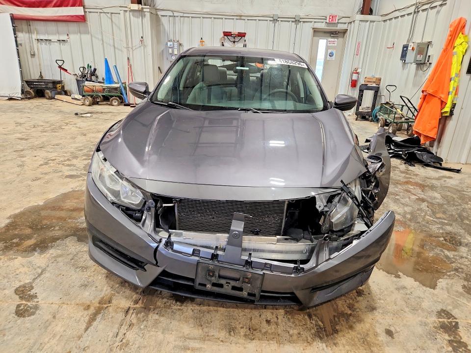 41868296 :رقم المزاد ، 19XFC2F5XGE094907 vin ، 2016 Honda Civic مزاد بيع