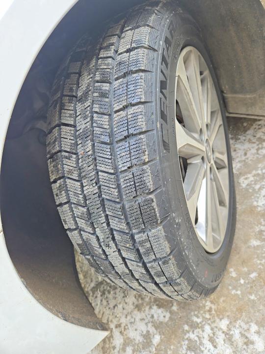 Продажа на аукционе авто 2017 Hyundai Sonata, vin: 5NPE34AF7HH5046, номер лота: 45995966