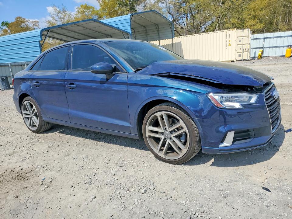 Продаж на аукціоні авто 2018 Audi A3, vin: WAUAUGFF8J1004691, номер лоту: 47513736