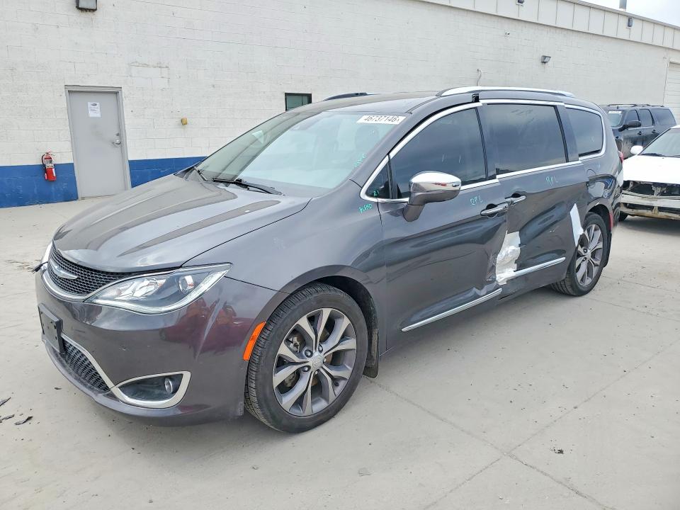 46737146 :رقم المزاد ، 2C4RC1GG5JR353302 vin ، 2018 Chrysler Pacifica مزاد بيع