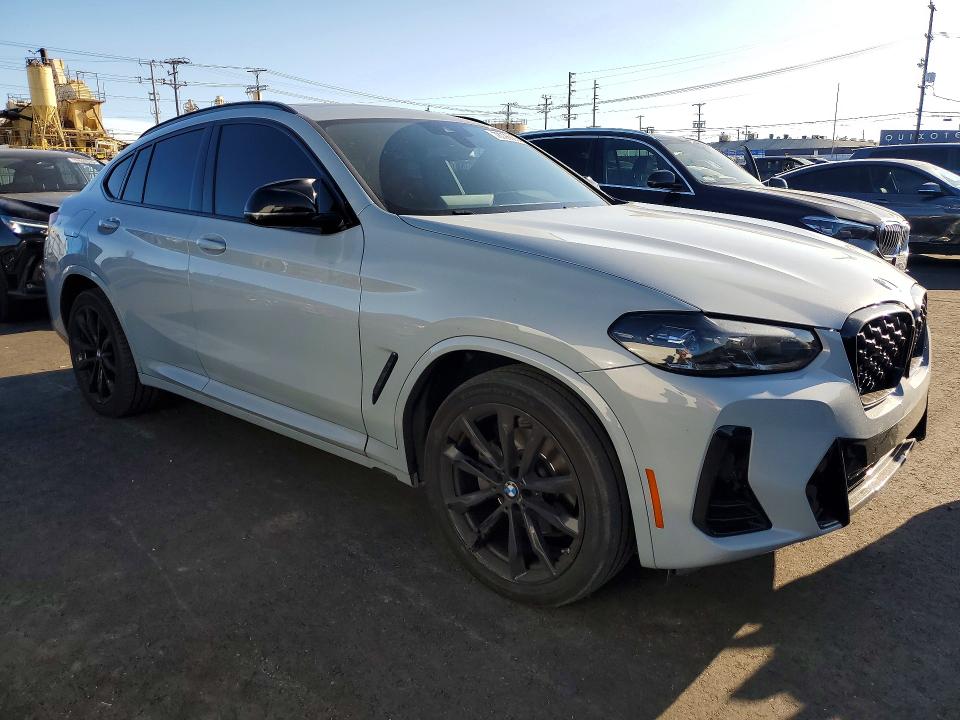 78726685 :رقم المزاد ، 5UX33DT06P9S04894 vin ، 2023 Bmw X4 مزاد بيع
