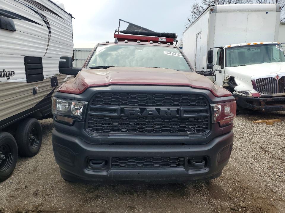 46725716 :رقم المزاد ، 3C63RRGL5RG299847 vin ، 2024 Ram 3500 مزاد بيع