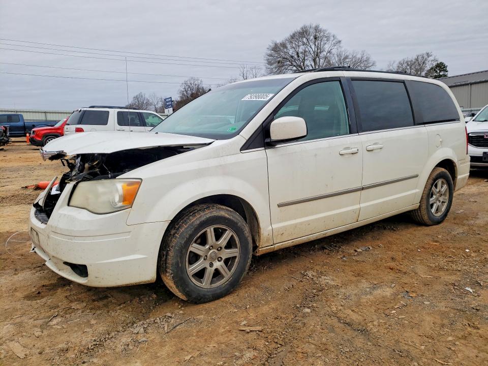 79398005 :رقم المزاد ، 2A4RR5D17AR198400 vin ، 2010 Chrysler Town & Country مزاد بيع