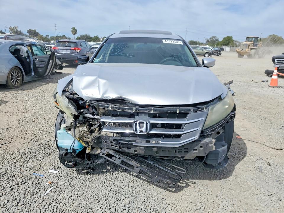 41673356 :رقم المزاد ، 5J6TF1H36BL002766 vin ، 2011 Honda Accord Crosstour مزاد بيع