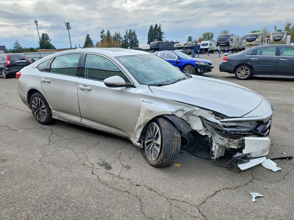 Продажа на аукционе авто 2022 Honda Accord, vin: 1HGCV3F55NA001585, номер лота: 48070766