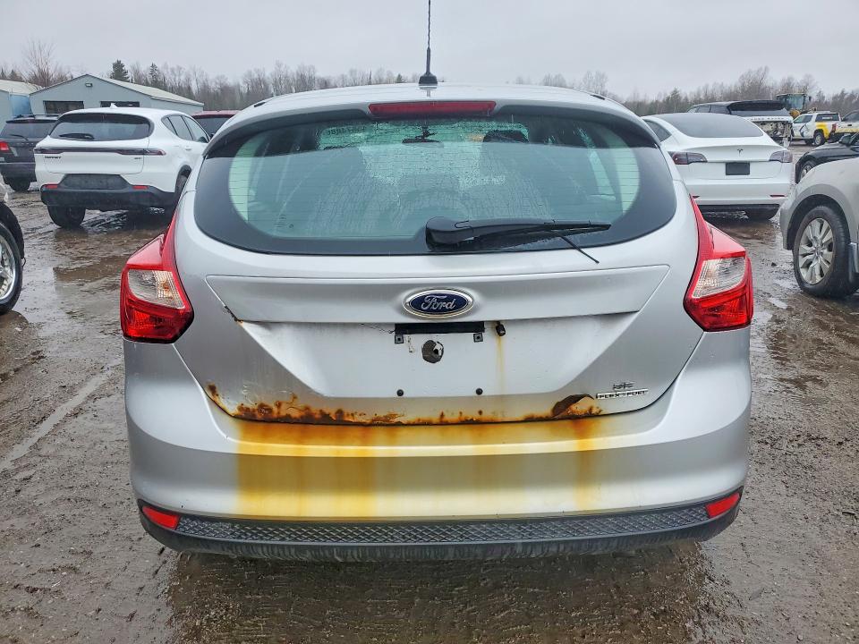 45674886 :رقم المزاد ، 1FADP3K25EL352628 vin ، 2014 Ford Focus مزاد بيع