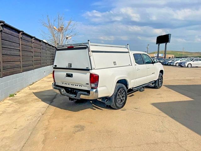 79824435 :رقم المزاد ، 3TMBZ5DNXNM036865 vin ، 2022 Toyota Tacoma مزاد بيع
