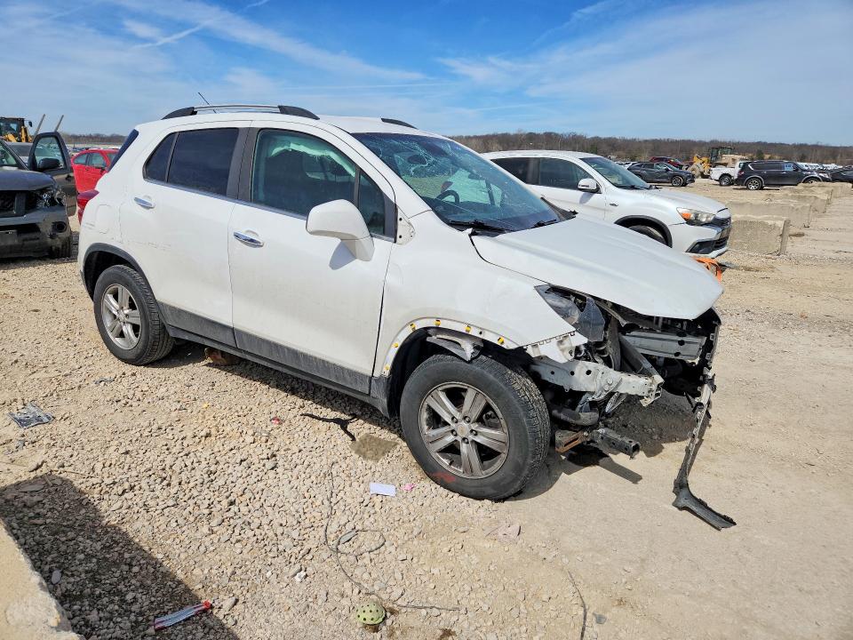 46584716 :رقم المزاد ، KL7CJPSB4JB730059 vin ، 2018 Chevrolet Trax مزاد بيع