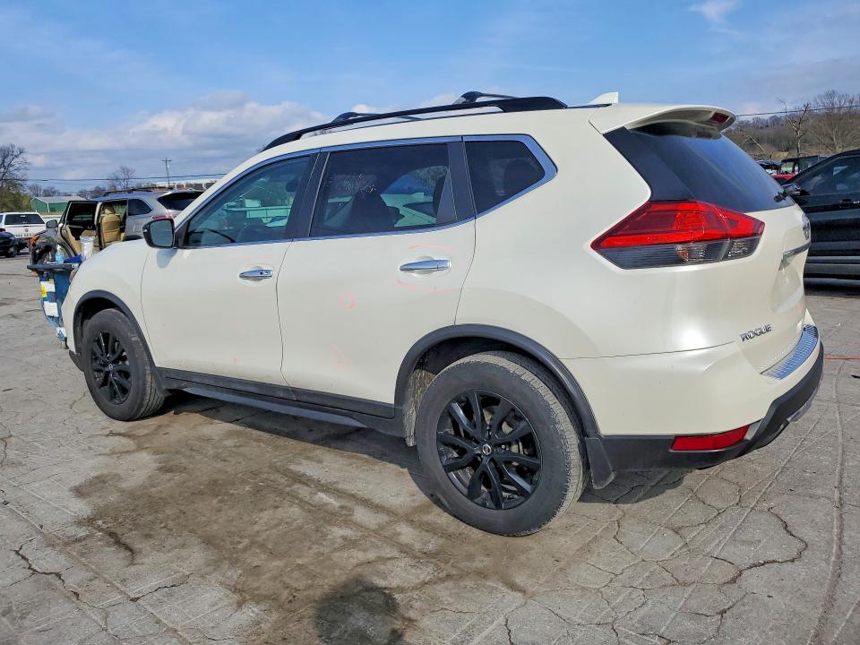 Продажа на аукционе авто 2017 Nissan Rogue, vin: 5N1AT2MV1HC816752, номер лота: 41928826