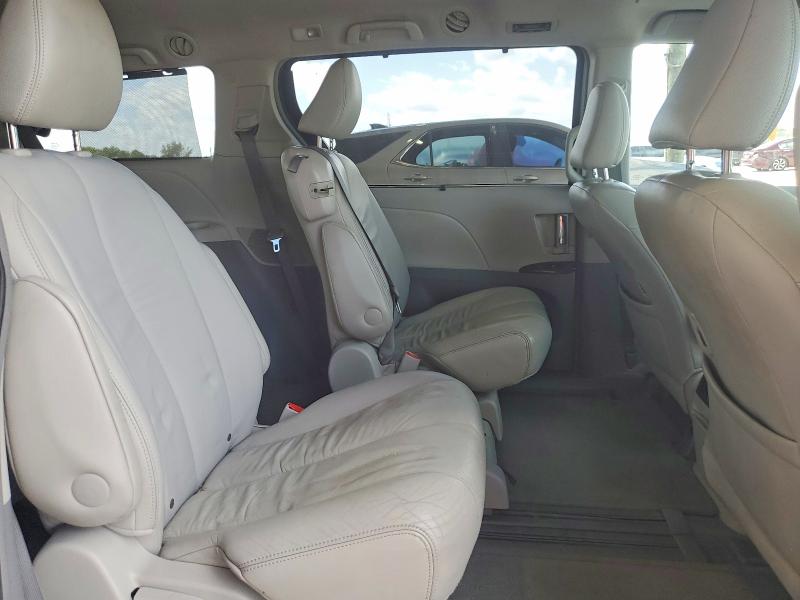 Aukcja sprzedaży 2011 Toyota Sienna, vin: 5TDYK3DC2BS103844, numer aukcji: 46776756