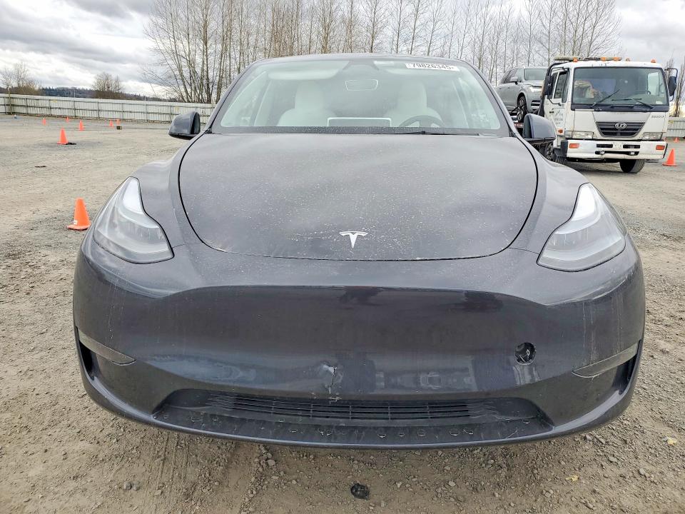 Auction sale of the 2024 Tesla Model Y, vin: 7SAYGDED9RF014983, lot number: 79826345