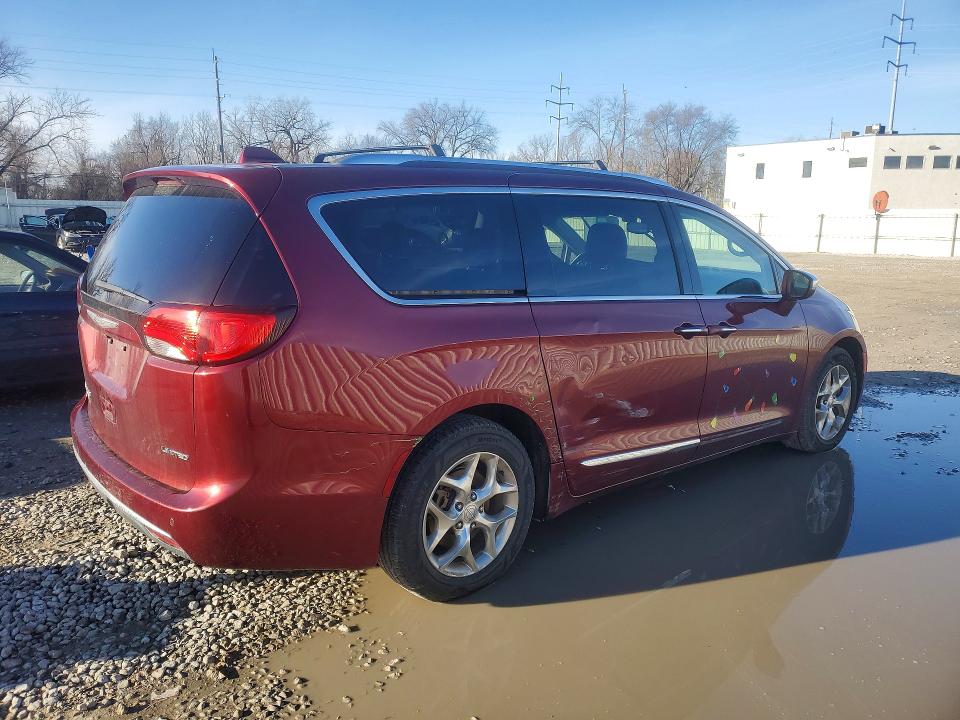 Продажа на аукционе авто 2018 Chrysler Pacifica, vin: 2C4RC1GG8JR141266, номер лота: 42071886