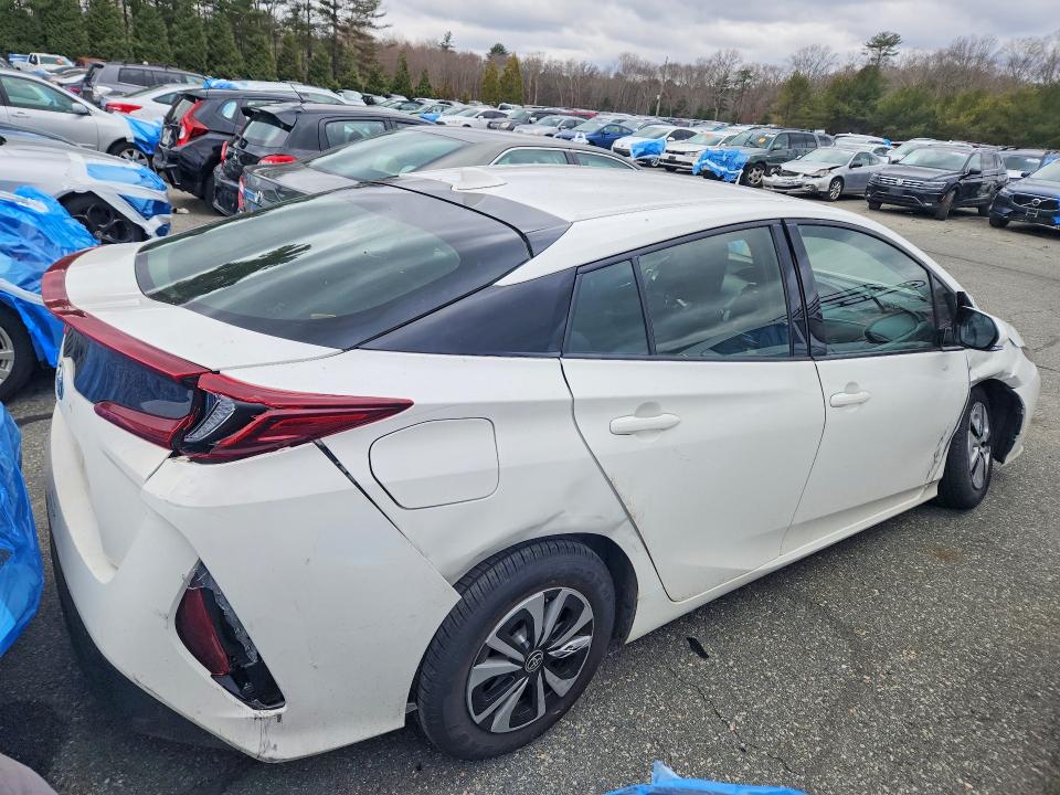 Продаж на аукціоні авто 2019 Toyota Prius Prime, vin: JTDKARFP8K3105143, номер лоту: 46712146
