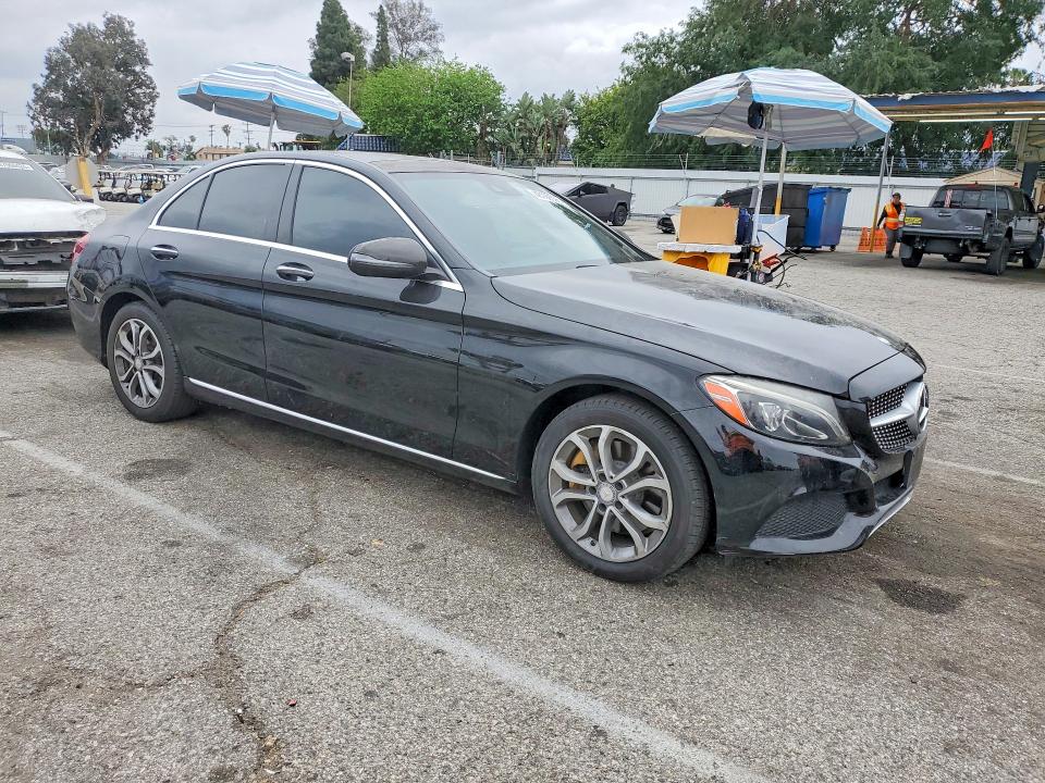 Продажа на аукционе авто 2016 Mercedes-benz C, vin: 55SWF4KB7GU133606, номер лота: 48199596