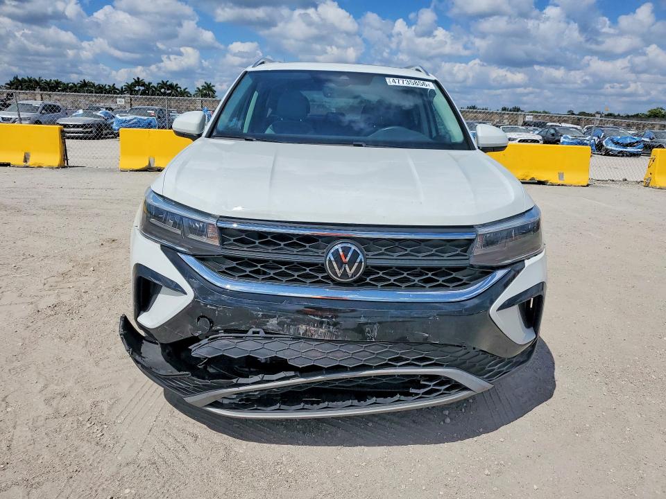 Продажа на аукционе авто 2024 Volkswagen Taos, vin: 3VVEX7B26RM007300, номер лота: 47735856