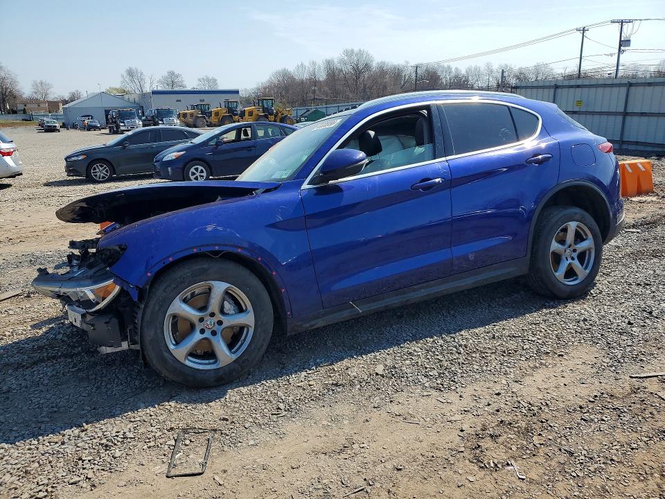 Продажа на аукционе авто 2021 Alfa Romeo Stelvio, vin: ZASPAKAN3M7D18507, номер лота: 47378956