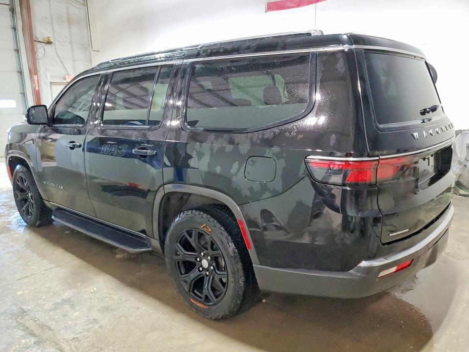41863886 :رقم المزاد ، 1C4SJVAT8NS206531 vin ، 2022 Jeep Wagoneer مزاد بيع