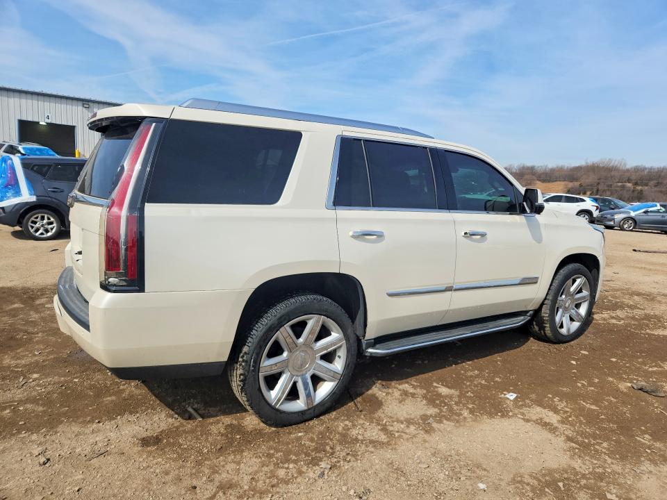 2015 Cadillac Escalade მანქანა იყიდება აუქციონზე, vin: 1GYS4MKJ1FR656961, აუქციონის ნომერი: 46643006