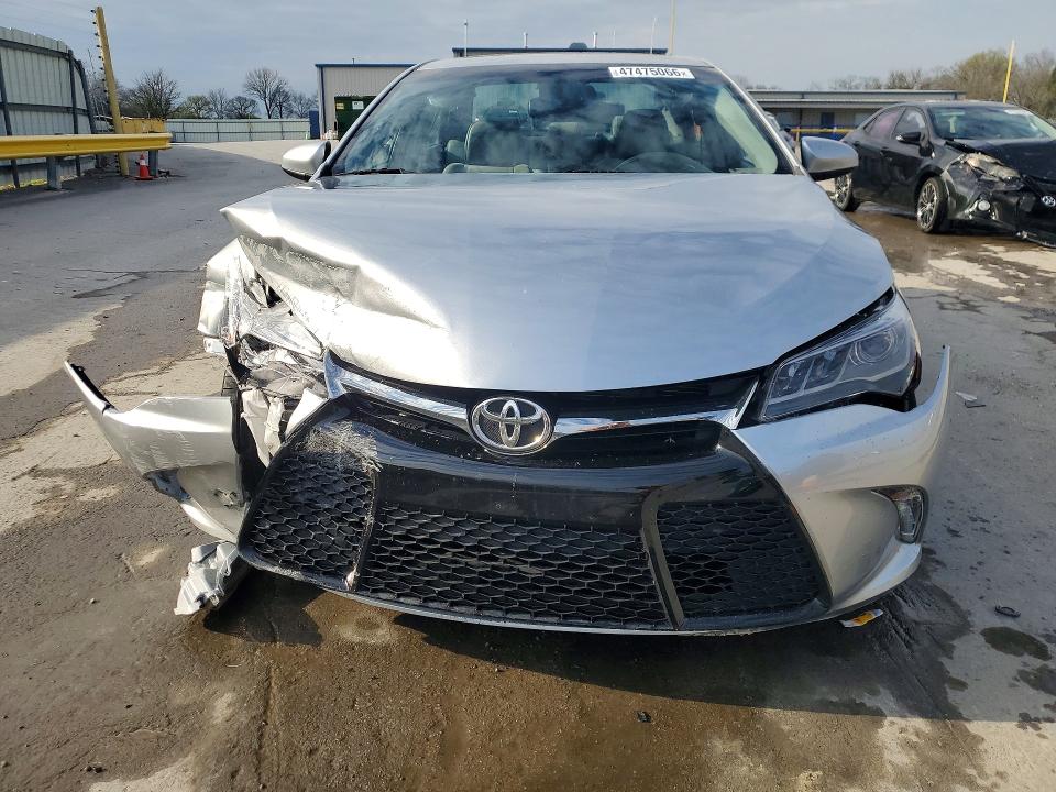 47475066 :رقم المزاد ، 4T1BK1FK7FU028764 vin ، 2015 Toyota Camry مزاد بيع
