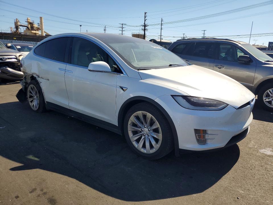 Aukcja sprzedaży 2017 Tesla Model X, vin: 5YJXCAE21HF076779, numer aukcji: 47741596