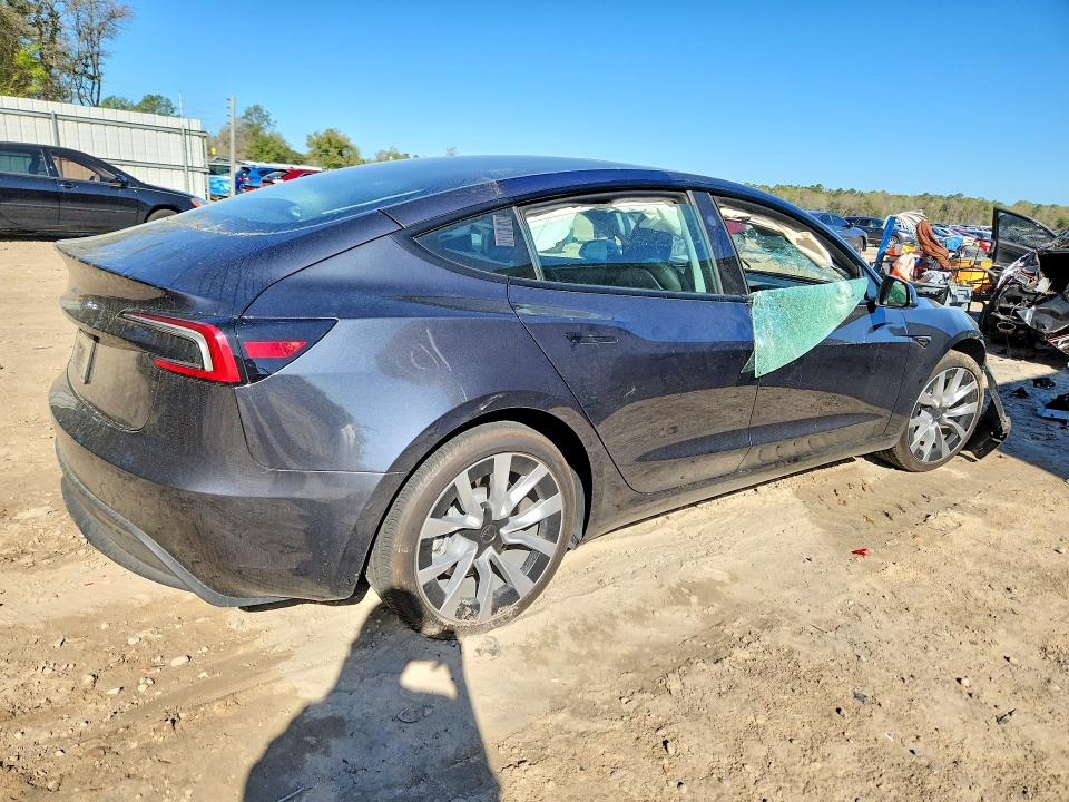 Продажа на аукционе авто 2024 Tesla Model 3, vin: 5YJ3E1EA9RF752672, номер лота: 46039006
