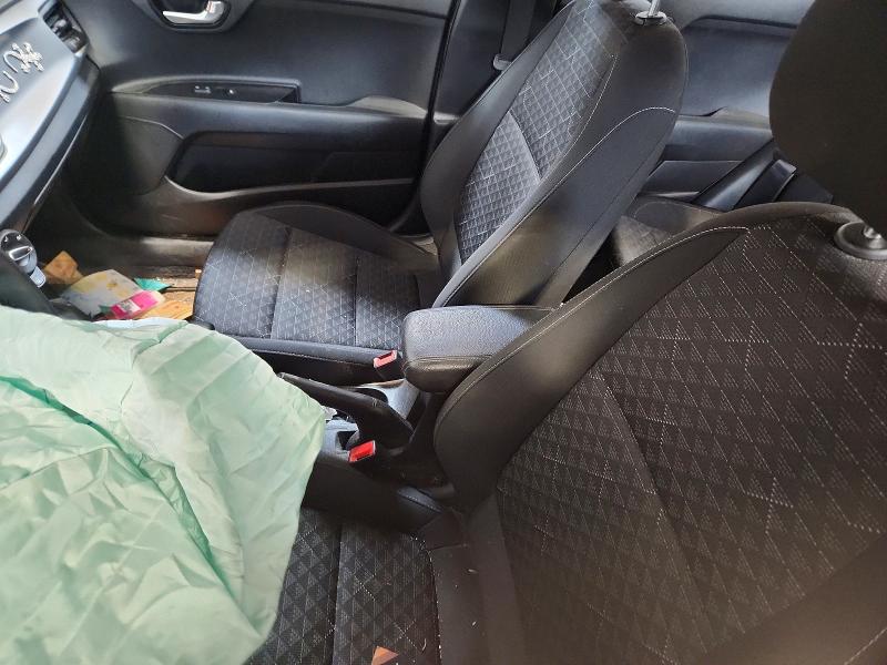 77878205 :رقم المزاد ، 3KPA24AD8LE327961 vin ، 2020 Kia Rio مزاد بيع
